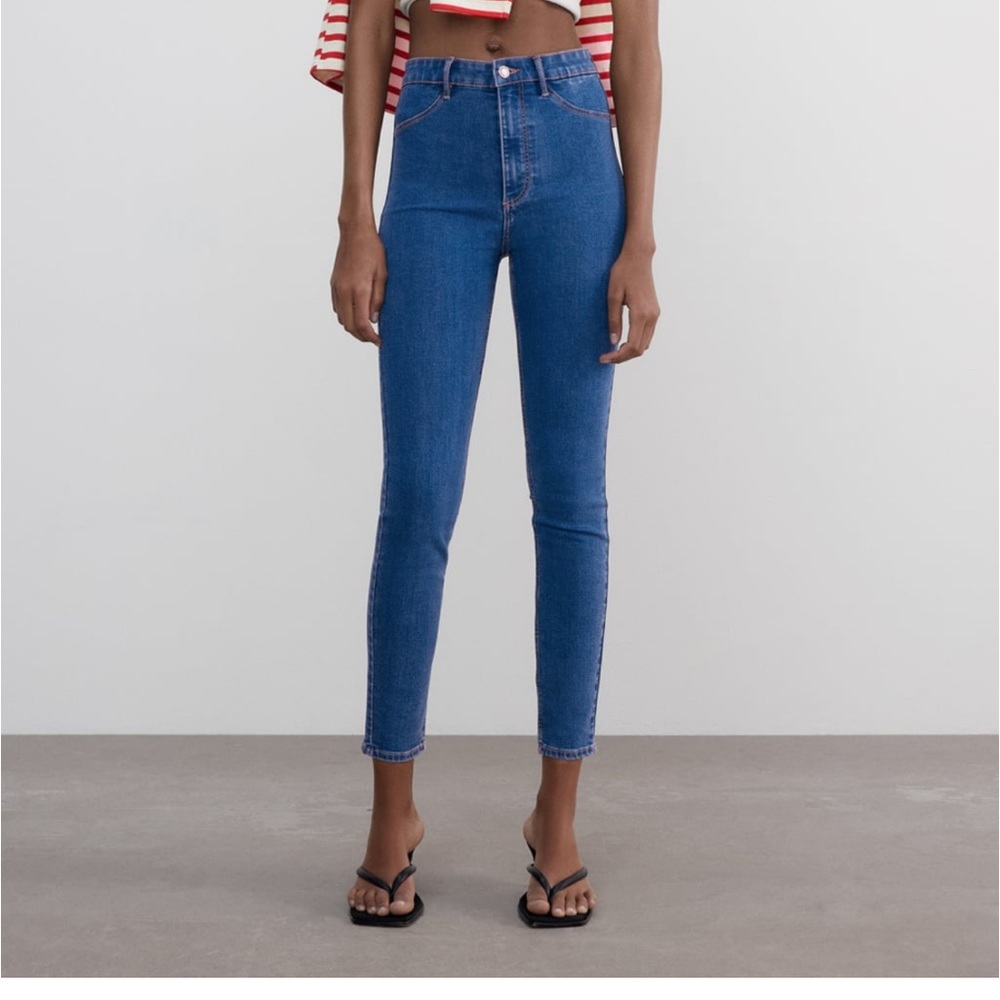Zara Women's Classic Blue Skinny Jeans